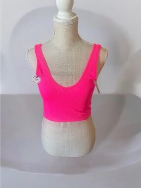 Women's Ribbed Scoop Neck Crop Tank Top - Hot Pink